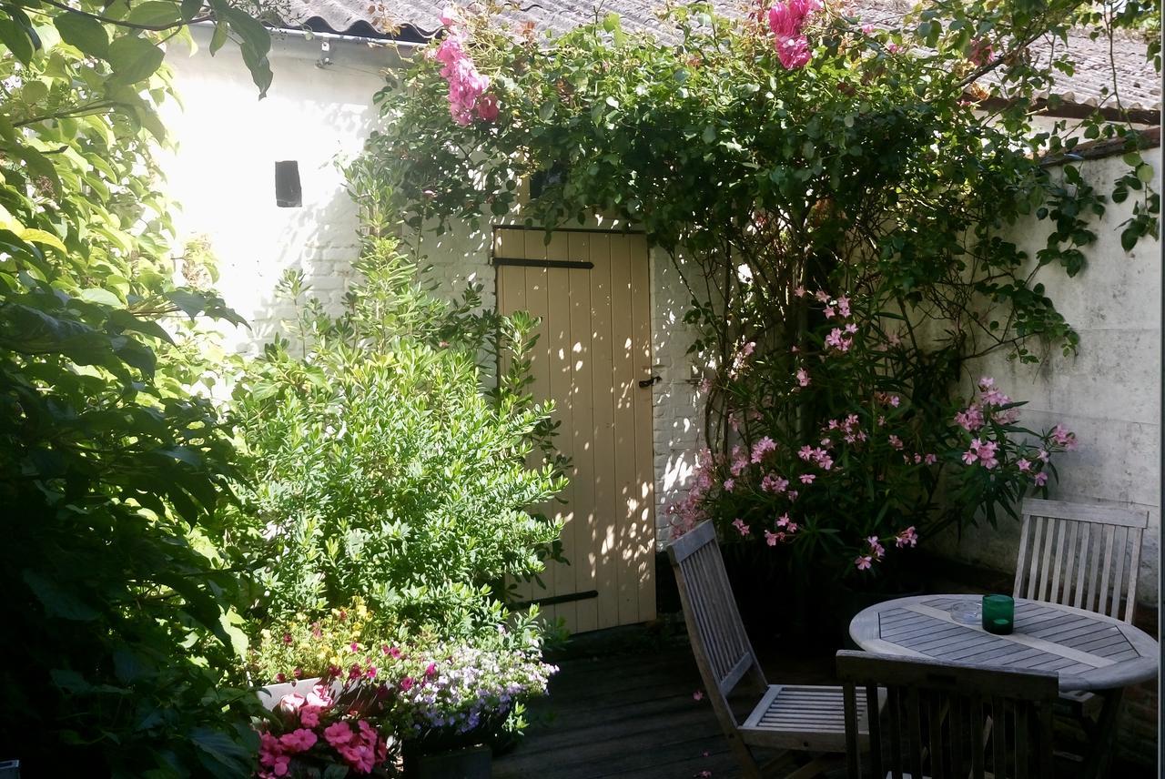 Appartement Anna Paula, In A Beautiful Quiet Street, 2 King Beds-2 Bathrooms & Private Garage